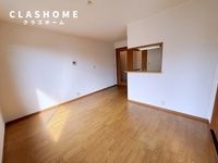 同物件の別部屋になります。
