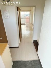 同物件の別部屋になります。