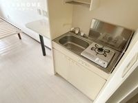 同物件の別部屋になります。