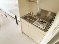 同物件の別部屋になります。
