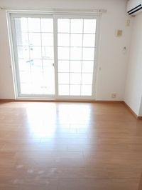 明るい室内です