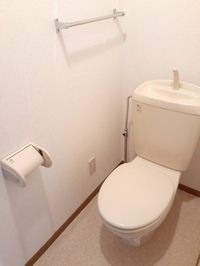 シンプルで使いやすいトイレです
