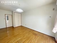 同物件の別部屋になります。