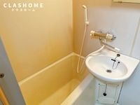 同物件の別部屋になります。