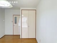 同物件の別部屋になります。