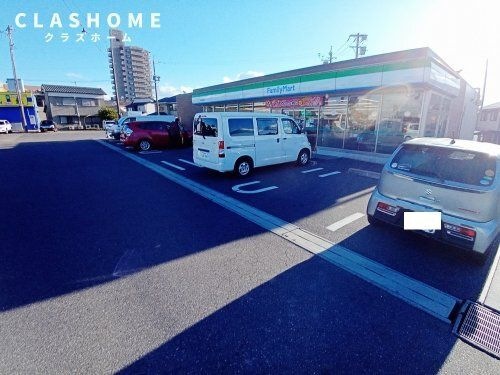 写真：ファミリーマート 知立東海道店