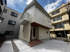 岡崎市井ノ口新町の外観