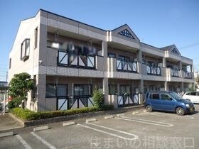 西尾市寄住町柴草の外観