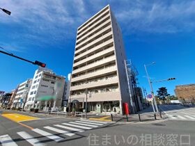 岡崎市明大寺町字川端の外観