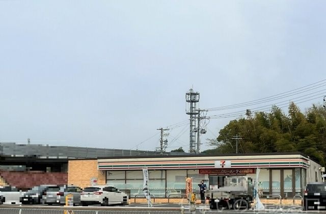 セブンイレブン岡崎於御所店