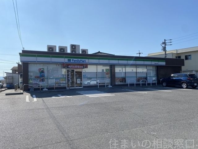 ファミリーマート西尾徳永東店
