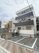 神戸市兵庫区小河通3丁目の外観