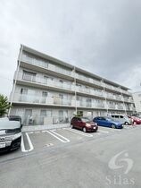 宝塚市鹿塩1丁目の外観