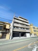 川西市寺畑2丁目の外観