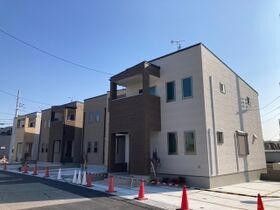 宝塚市中筋8丁目の外観