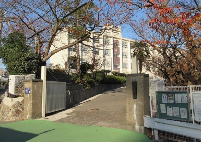 神戸市立塩屋小学校