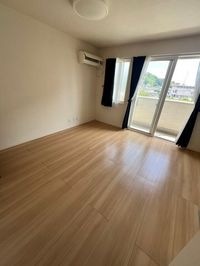 広々11.5帖のLDK☆ ※別のお部屋の写真です(参考:302号室)