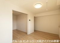 ゆったり過ごせる居間です