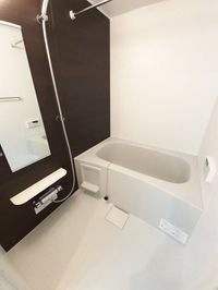 コンパクトで使いやすいお風呂です