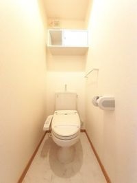 シンプルで使いやすいトイレです