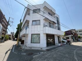 西宮市上甲子園4丁目の外観