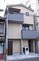 京都市右京区西院西三蔵町の外観