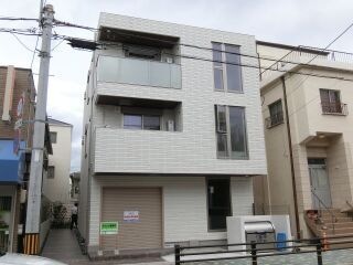 写真:西宮市学文殿町1丁目の外観
