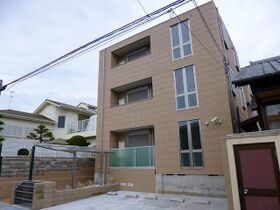 ソラリア一番町の外観