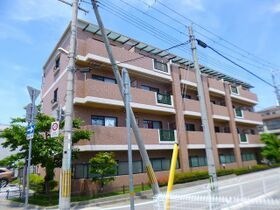 セレナ東甲子園の外観