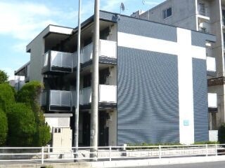 写真:プレジデントハイツの外観