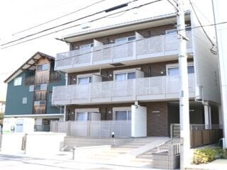写真:アーバン大宮の外観