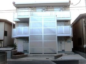 アズール新都心の外観