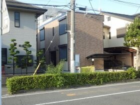 トレーヴの外観