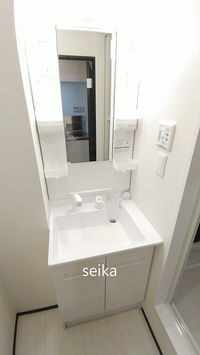 独立洗面台
