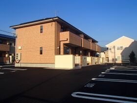 リヴェールFの外観