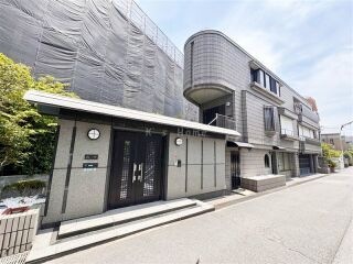 写真:甲子園砂田町貸家の外観
