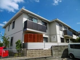 エトワール学文殿の外観