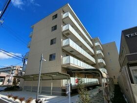 レジェンダリー甲子園浦風町の外観