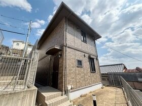 美作町戸建貸家の外観