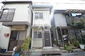 御船通3丁目貸家の外観