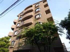 アーデンコート住吉川の外観