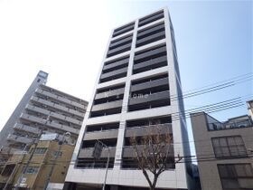 アドバンス神戸アルティスの外観