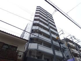 アドバンス三宮シュロスの外観