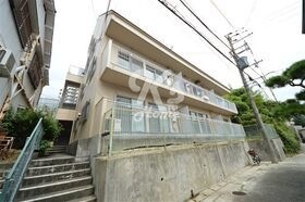 クイーンズハイツ名倉の外観