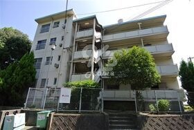 滝谷グリーンハイツの外観