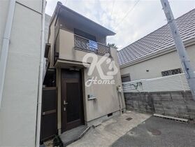長田町2丁目貸家の外観