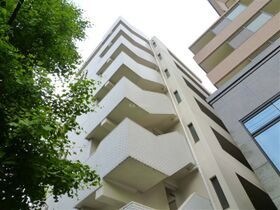 兼久マンションの外観
