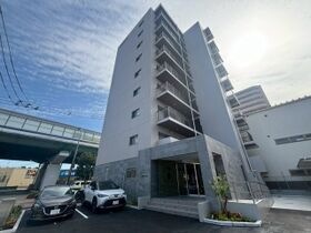 Eastern　Wellsの外観
