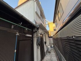 城内通4丁目貸家の外観