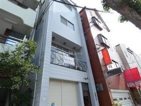 東六甲ビルの外観